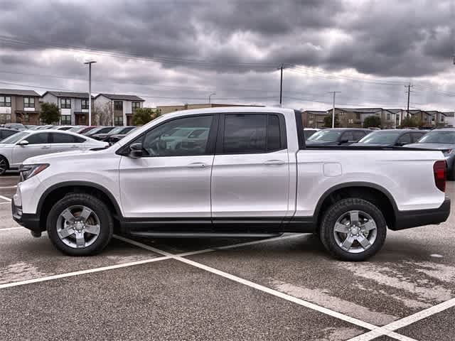 Thumbnail: 2025 Honda Ridgeline - 3