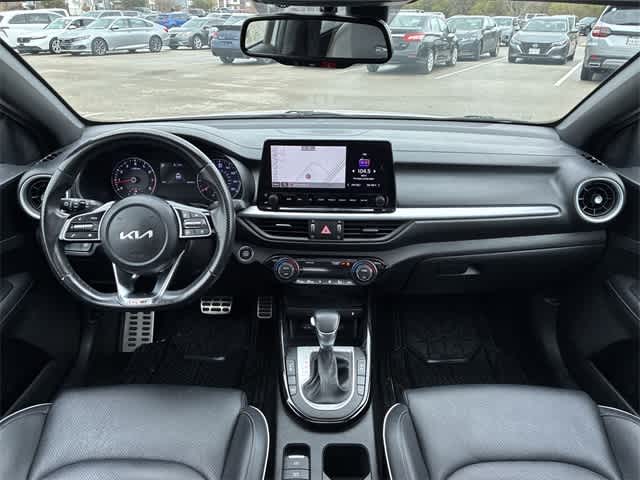 Thumbnail: 2023 Kia Forte - 16