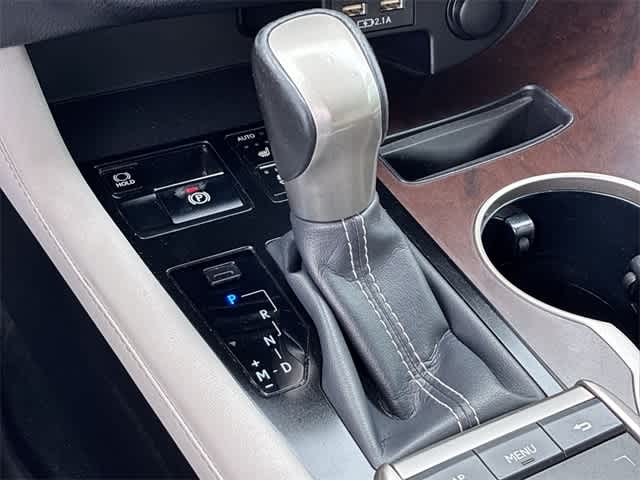 Thumbnail: 2020 Lexus RX - 35