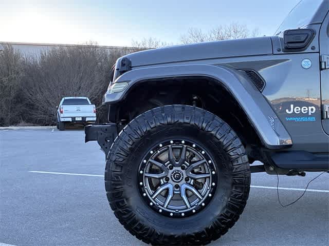 Thumbnail: 2022 Jeep Wrangler - 14