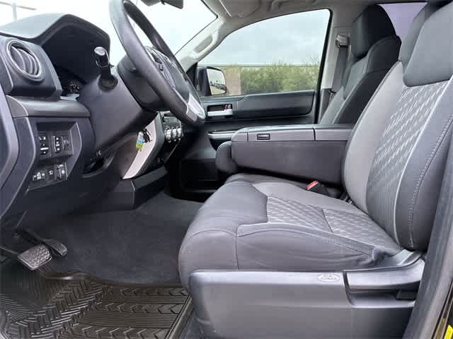 Thumbnail: 2018 Toyota Tundra - 19