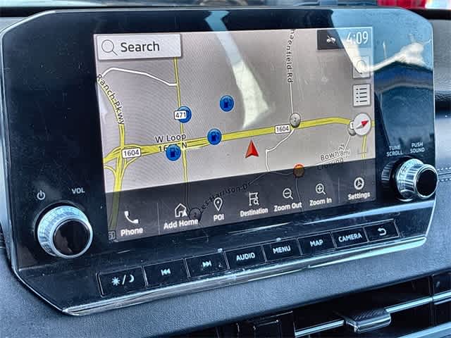 Thumbnail: 2023 Mitsubishi Outlander - 29