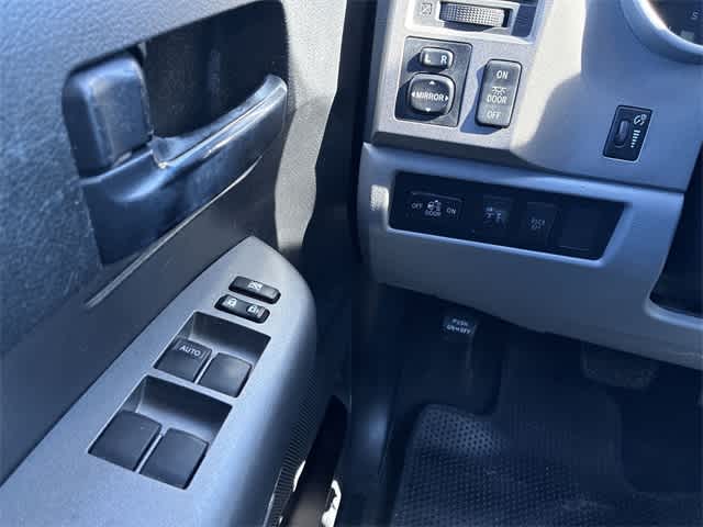 Thumbnail: 2012 Toyota Tundra - 37