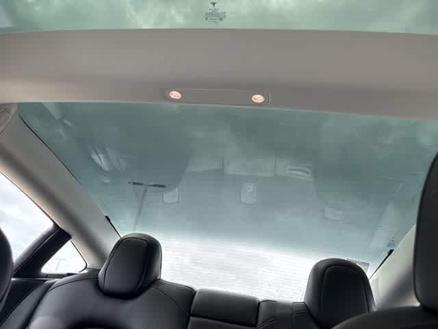 Thumbnail: 2022 Tesla Model 3 - 23