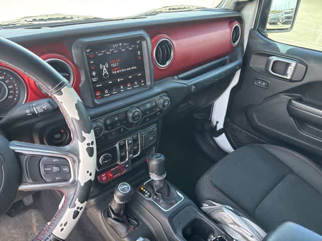 Thumbnail: 2019 Jeep Wrangler - 20