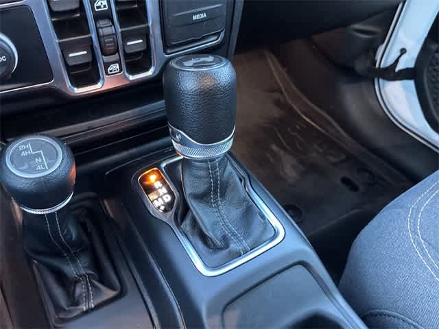 Thumbnail: 2024 Jeep Wrangler - 33