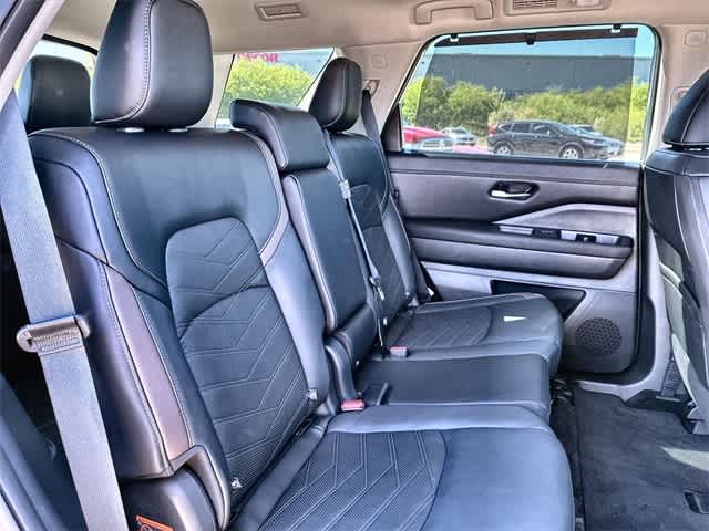 Thumbnail: 2025 Nissan Pathfinder - 22