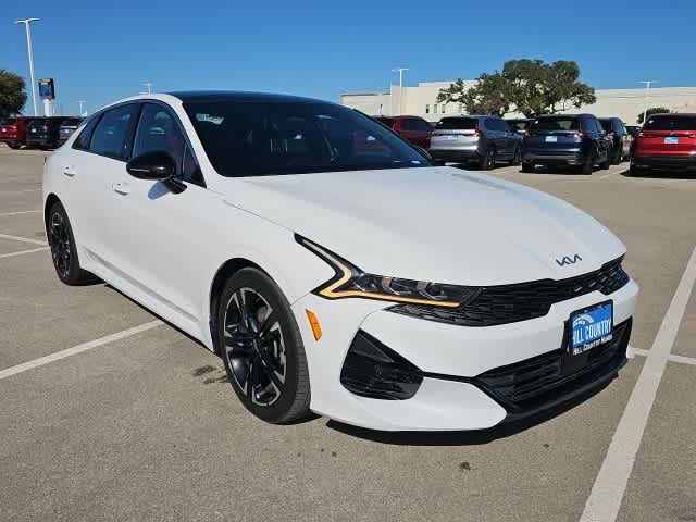 Thumbnail: 2022 Kia K5 - 3