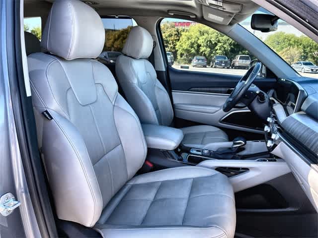 Thumbnail: 2023 Kia Telluride - 24