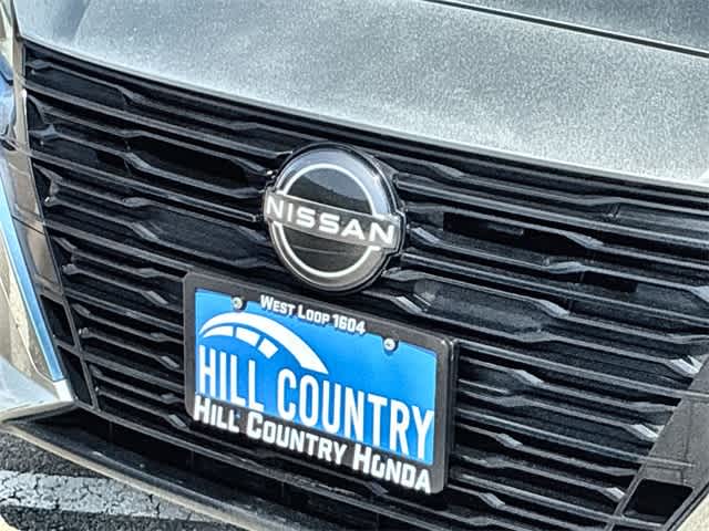 Thumbnail: 2023 Nissan Altima - 12