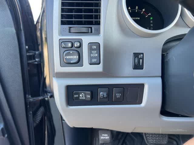 Thumbnail: 2010 Toyota Tundra - 10
