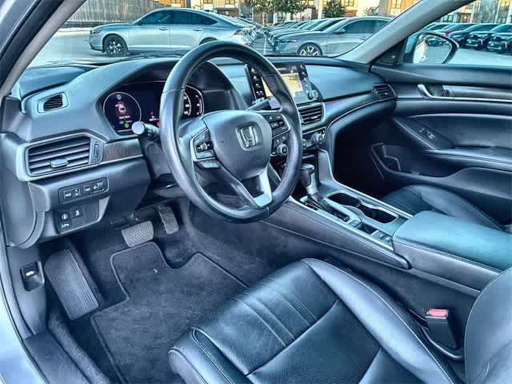 Used 2018 Honda Accord Touring Sedan