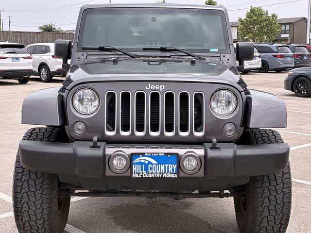 Thumbnail: 2016 Jeep Wrangler - 9
