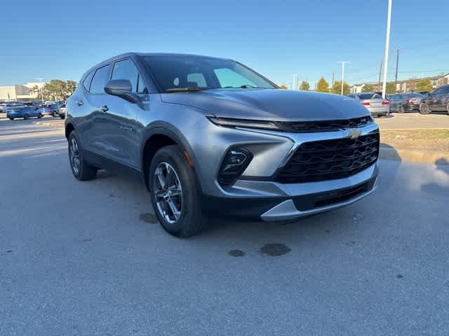 Thumbnail: 2023 Chevrolet Blazer - 7