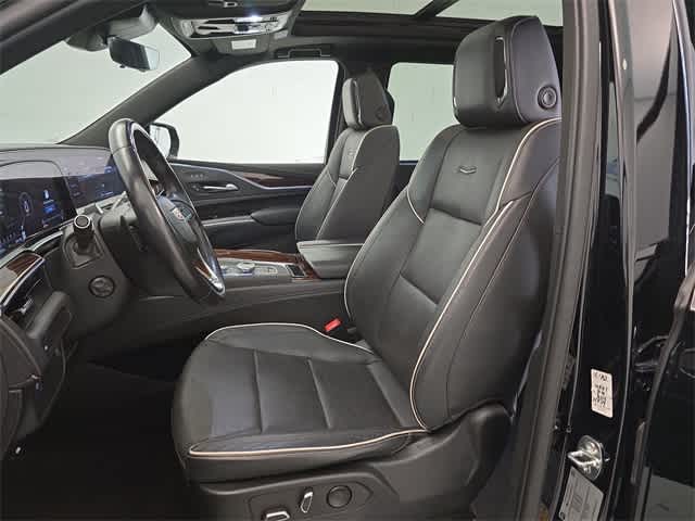 2023 Cadillac Escalade Premium Luxury 17