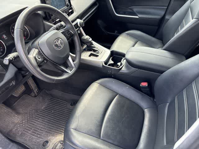 Thumbnail: 2021 Toyota RAV4 - 9