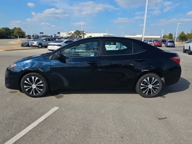 Thumbnail: 2017 Toyota Corolla - 8