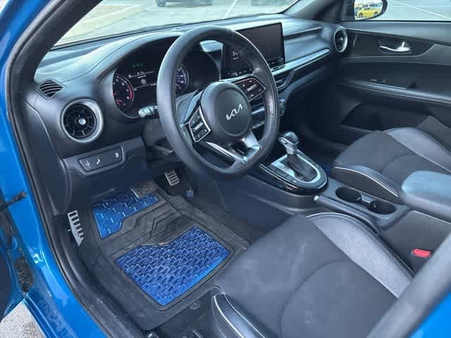 Thumbnail: 2023 Kia Forte - 15