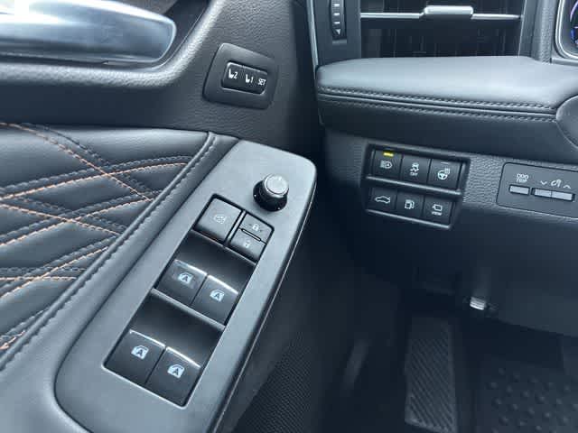 Thumbnail: 2022 Toyota Avalon - 40