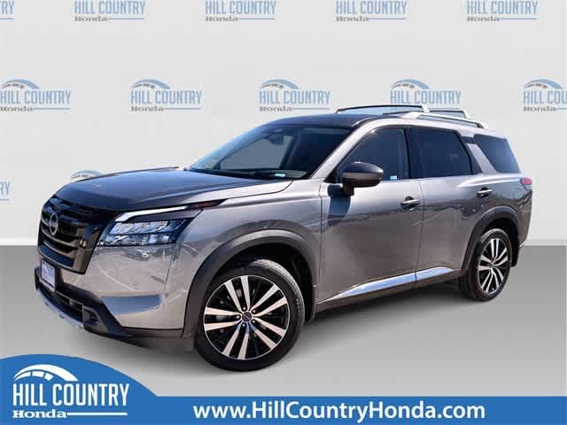 Thumbnail: 2025 Nissan Pathfinder - 1