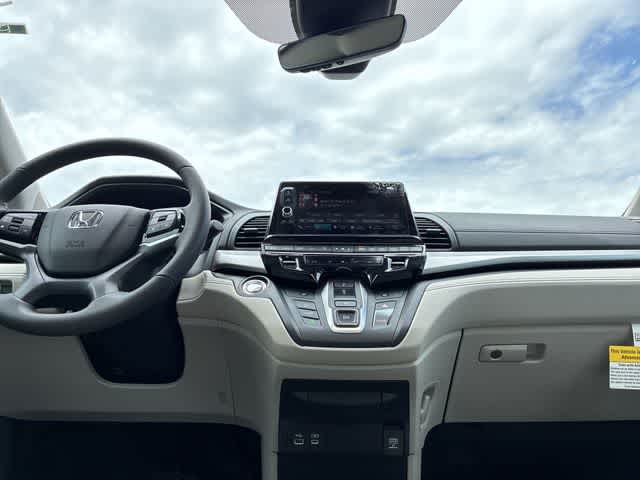 Thumbnail: 2026 Honda Odyssey - 30