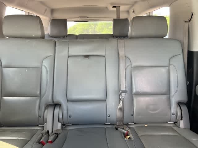 Thumbnail: 2016 Chevrolet Suburban - 17