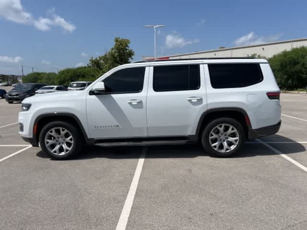 Used 2022 Jeep Wagoneer Series II SUV