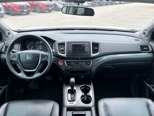 Thumbnail: 2017 Honda Ridgeline - 15