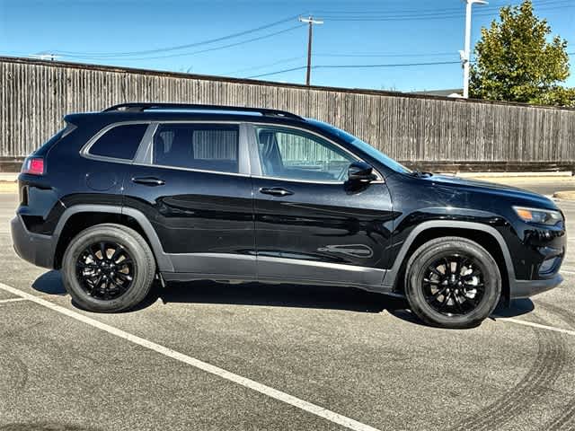 Thumbnail: 2023 Jeep Cherokee - 7