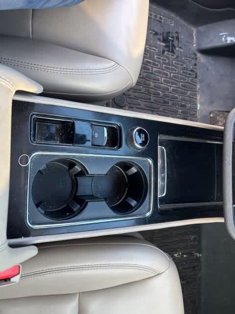 Thumbnail: 2021 Lincoln Corsair - 17