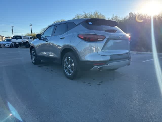 Thumbnail: 2023 Chevrolet Blazer - 3