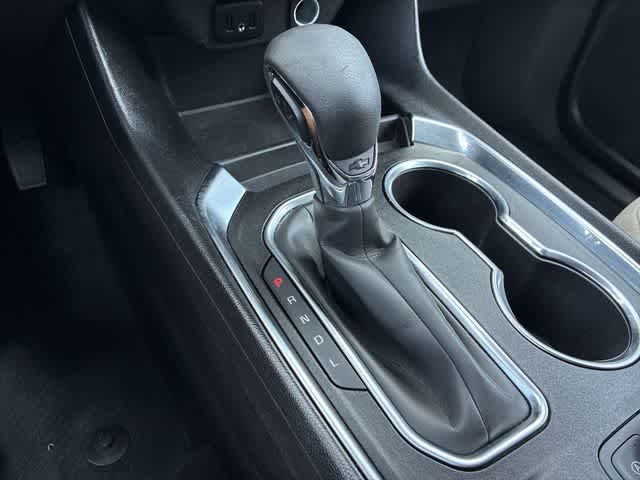 Thumbnail: 2023 Chevrolet Traverse - 33