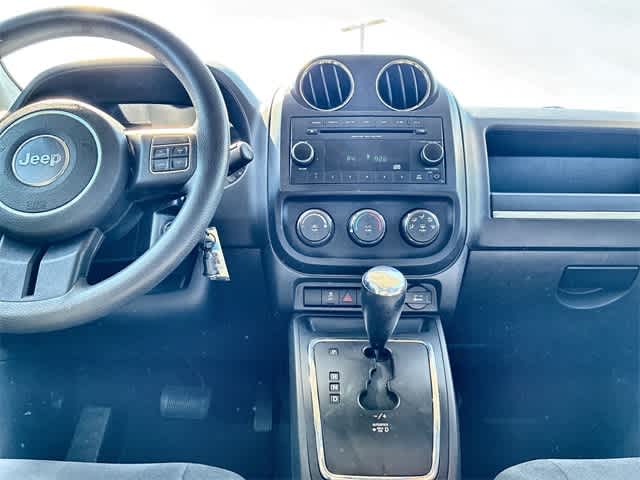 Thumbnail: 2013 Jeep Patriot - 28