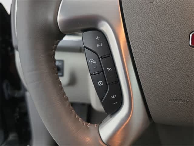 Thumbnail: 2017 GMC Acadia - 24