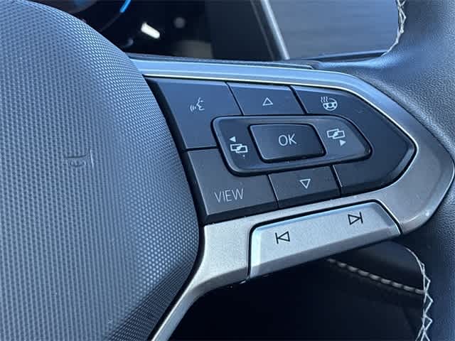 Thumbnail: 2024 Volkswagen Atlas - 25