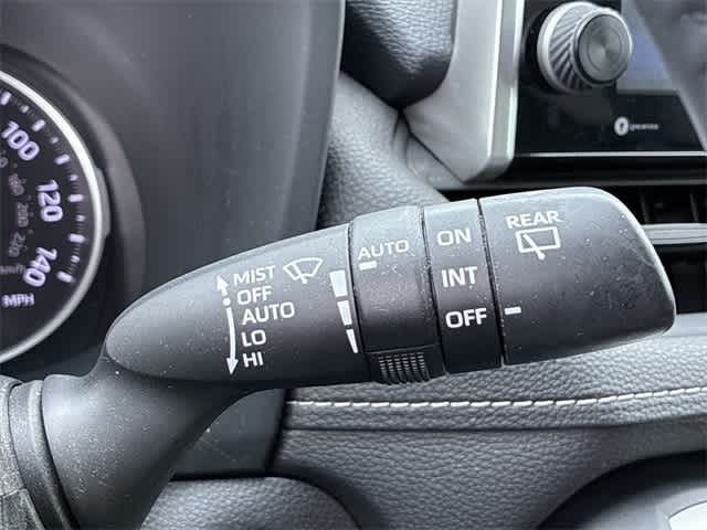 Thumbnail: 2022 Toyota RAV4 - 28