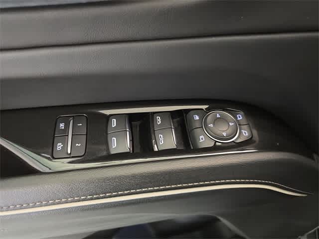 2023 Cadillac Escalade Premium Luxury 40