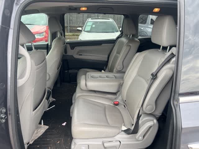 Thumbnail: 2018 Honda Odyssey - 16
