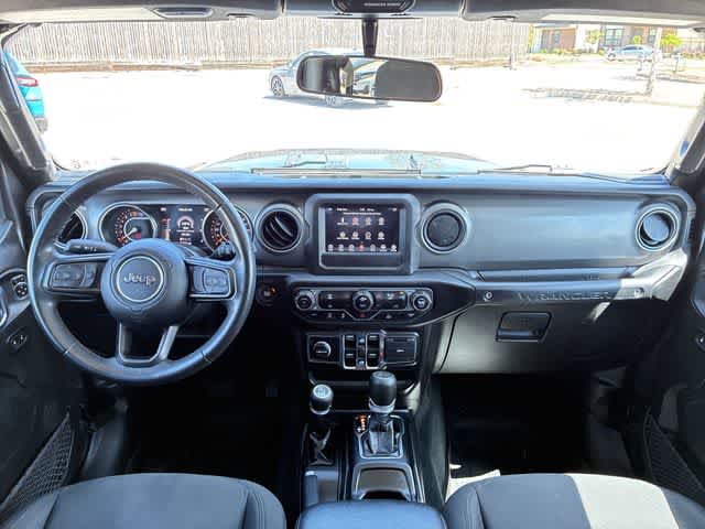 Thumbnail: 2022 Jeep Wrangler - 16