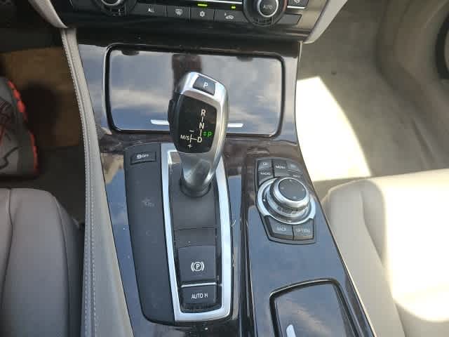 Thumbnail: 2011 BMW 5 Series - 14