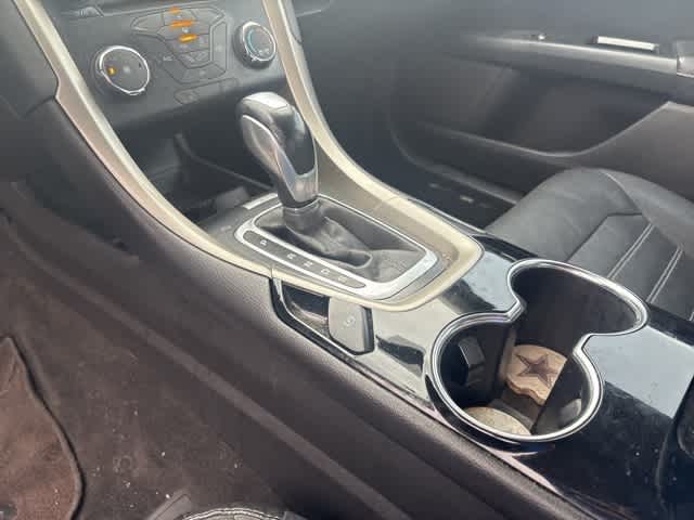 Thumbnail: 2014 Ford Fusion - 16