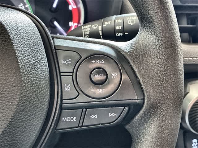 Thumbnail: 2023 Toyota RAV4 - 25