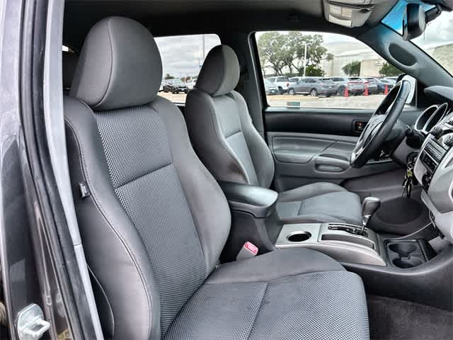 Thumbnail: 2012 Toyota Tacoma - 22