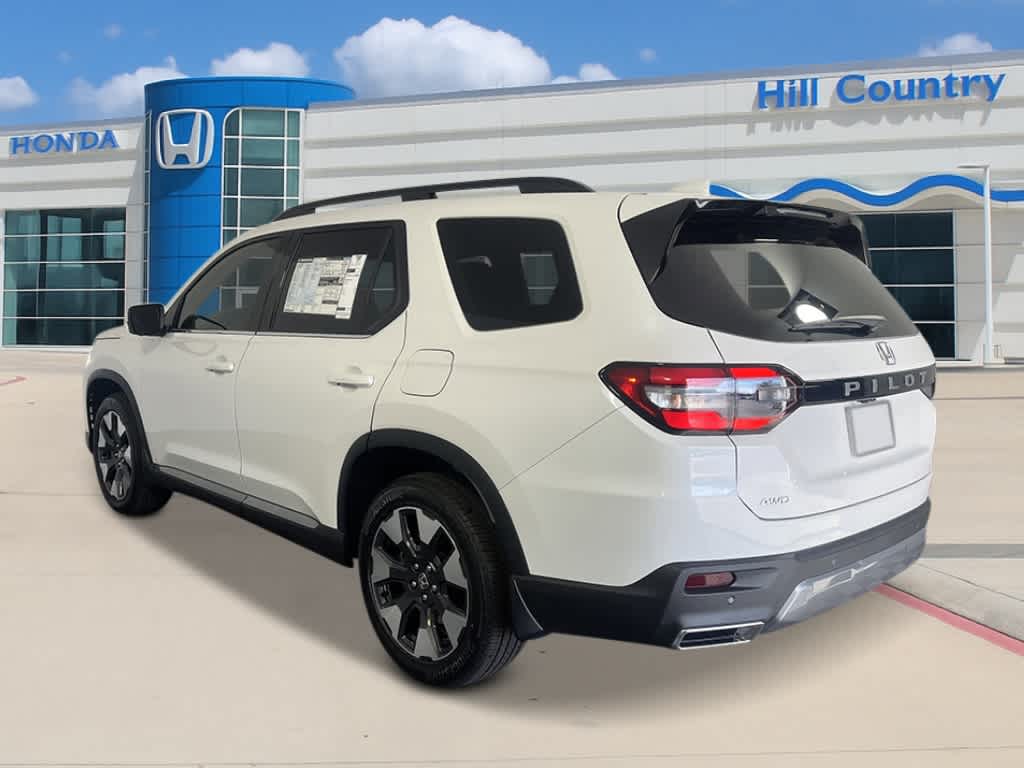 Thumbnail: 2026 Honda Pilot - 3