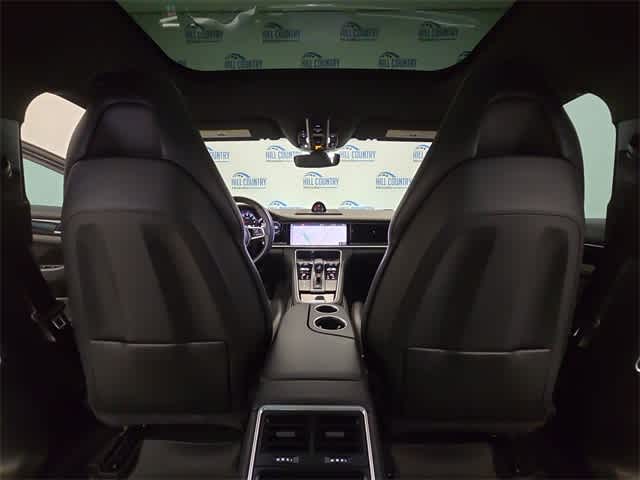 Thumbnail: 2019 Porsche Panamera - 19