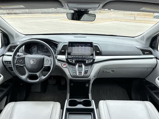 Thumbnail: 2023 Honda Odyssey - 16