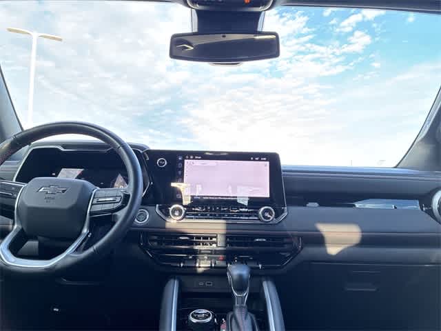 Thumbnail: 2024 Chevrolet Colorado - 28