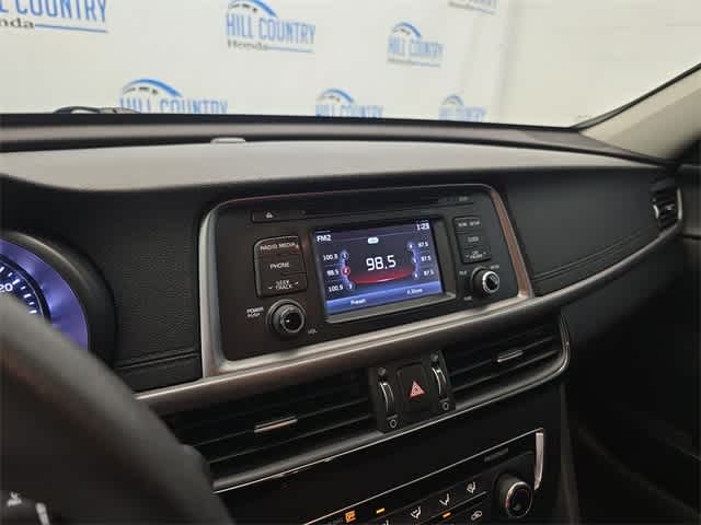 Thumbnail: 2016 Kia Optima - 29