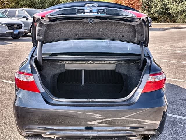 Thumbnail: 2016 Toyota Camry - 34