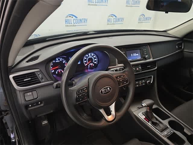 Thumbnail: 2016 Kia Optima - 2
